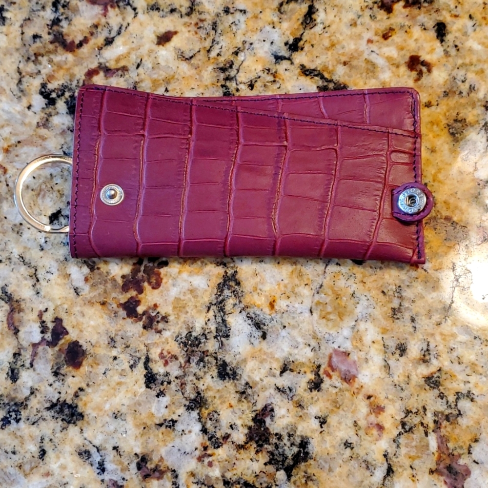 Storyleather key holder